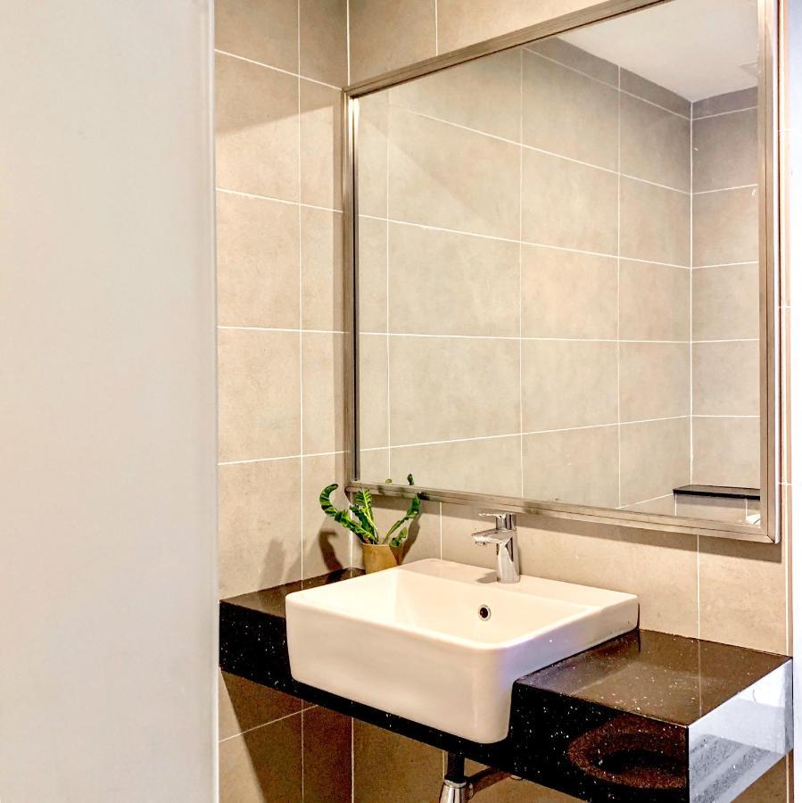 Georgetown Tropicana 218 Apartment Екстер'єр фото