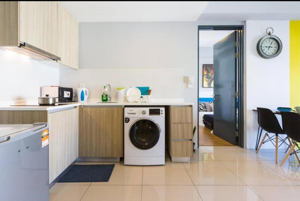 Georgetown Tropicana 218 Apartment Екстер'єр фото